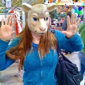 Meet your Posher, Tara